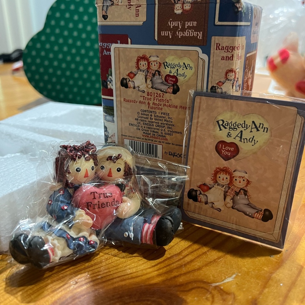 Raggedy Ann & Andy 'True Friends' Figurine